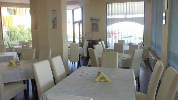 Happy Ring Guest Rooms Haskovo Bagian luar foto